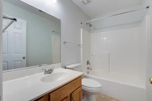 $2,195 | 138 Thistle Road, Goose Creek, SC 29445