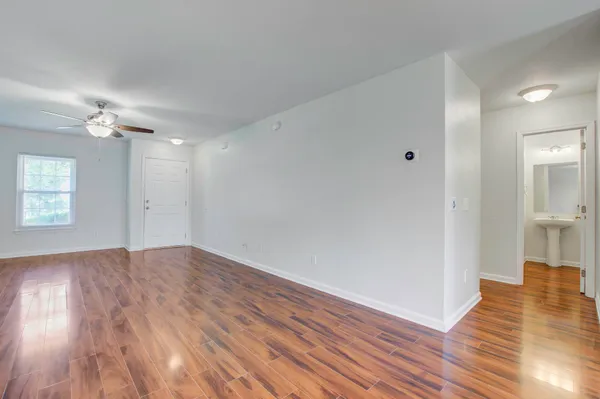 $2,195 | 138 Thistle Road, Goose Creek, SC 29445