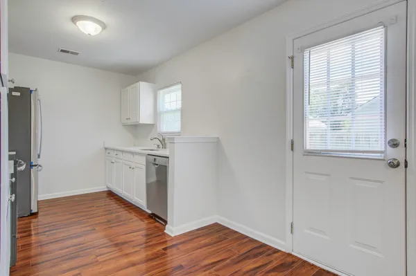 $2,195 | 138 Thistle Road, Goose Creek, SC 29445