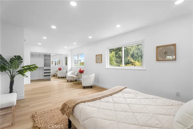 $1,349,999 | 17172 Berlin Lane, Huntington Beach, CA 92649