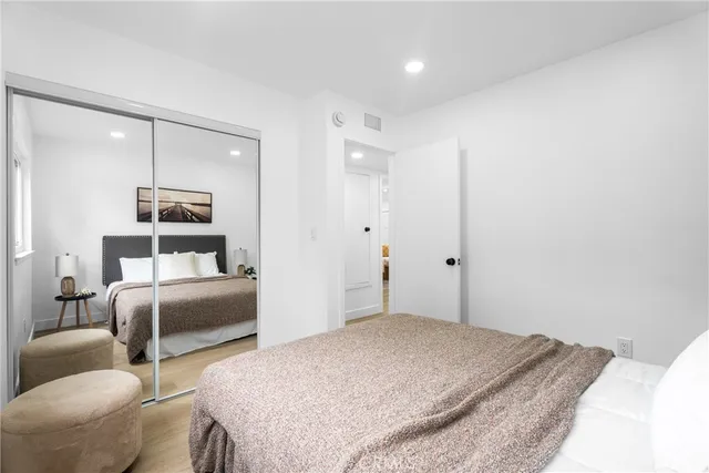 $1,349,999 | 17172 Berlin Lane, Huntington Beach, CA 92649