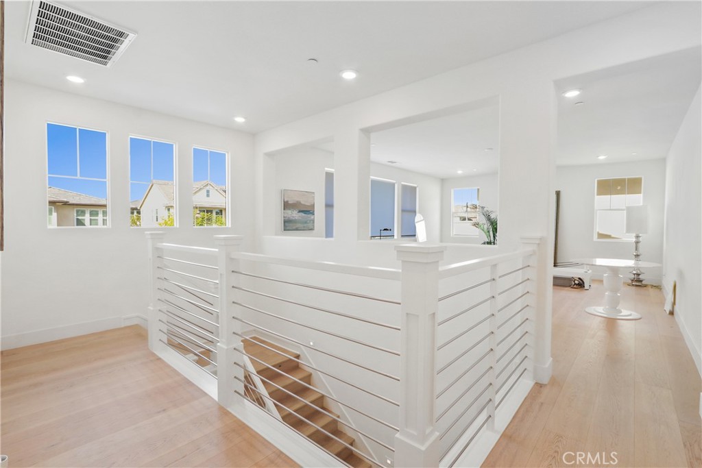 66 Chasma Irvine, CA 92618 - Photo 20 of 35