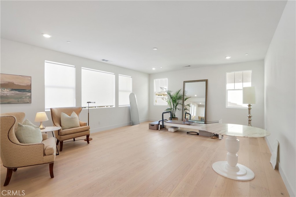 66 Chasma Irvine, CA 92618 - Photo 21 of 35