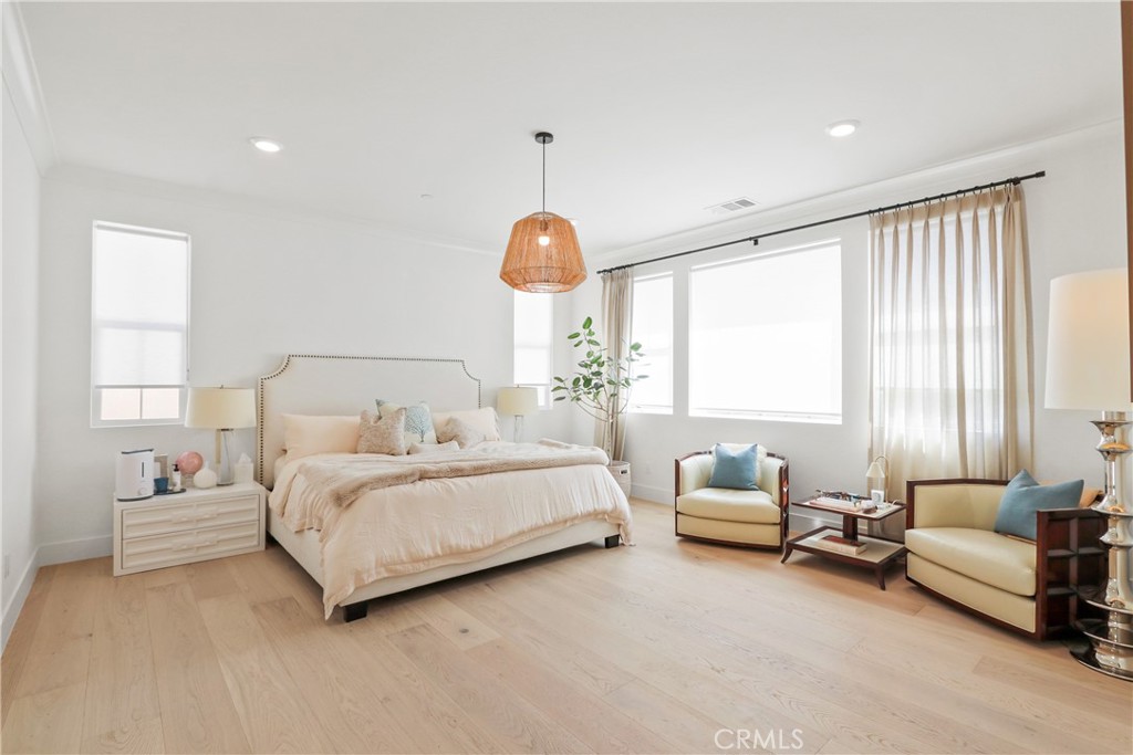 66 Chasma Irvine, CA 92618 - Photo 23 of 35