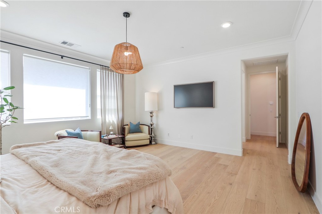 66 Chasma Irvine, CA 92618 - Photo 24 of 35