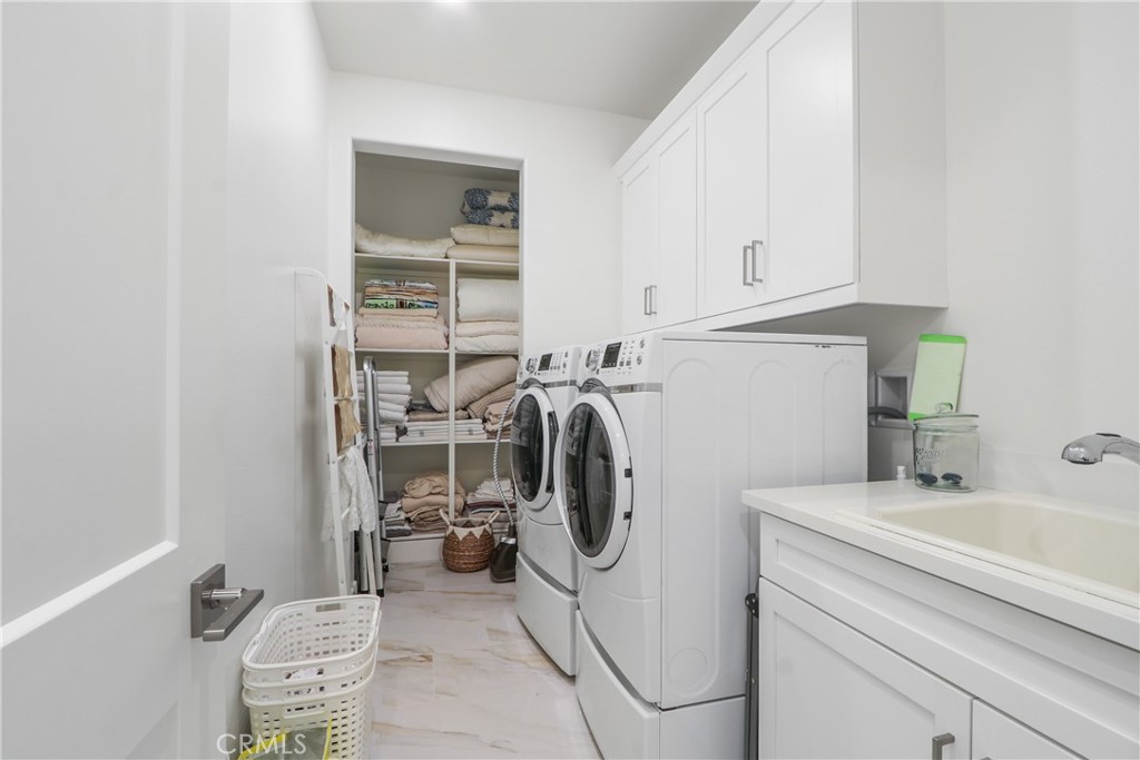 66 Chasma Irvine, CA 92618 - Photo 30 of 35