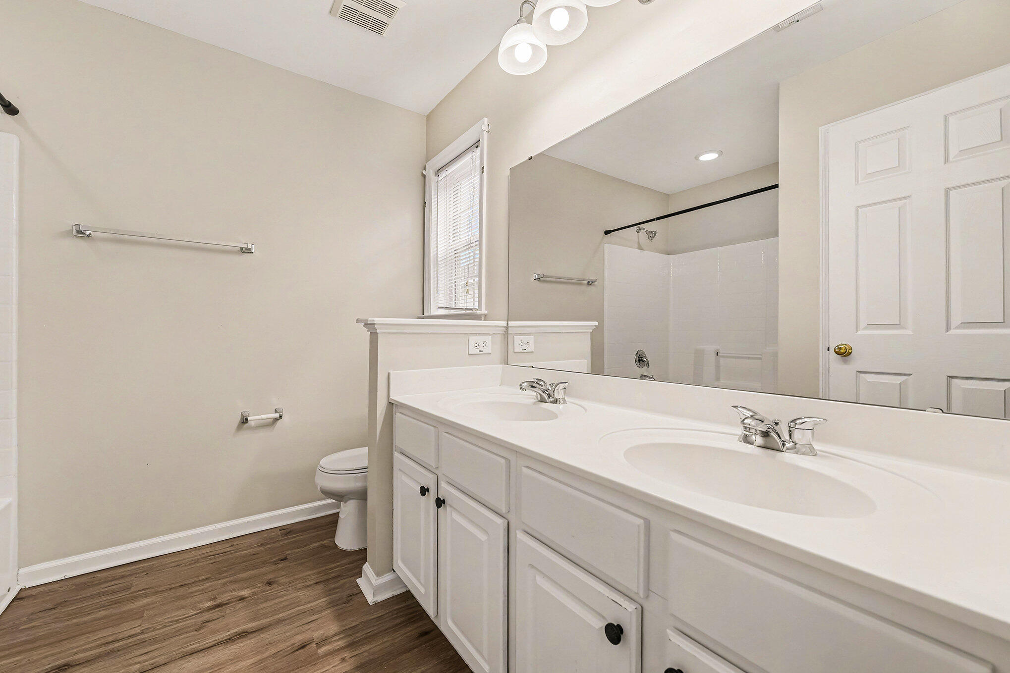 227 Sparkleberry Lane Ladson, SC 29456 - Photo 15 of 33 014_file_471