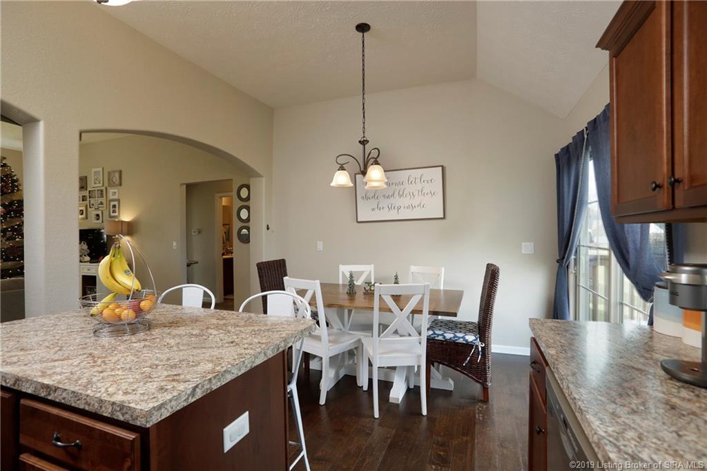 3006 Zachary Trail Georgetown, IN 47122 - Photo 14 of 47