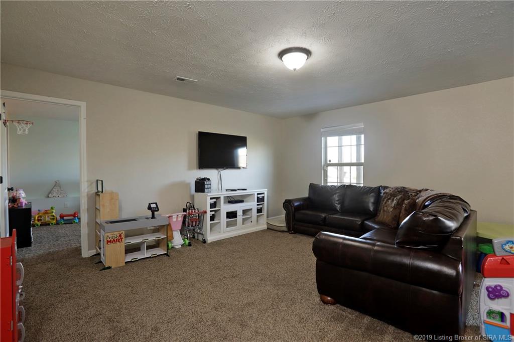 3006 Zachary Trail Georgetown, IN 47122 - Photo 28 of 47