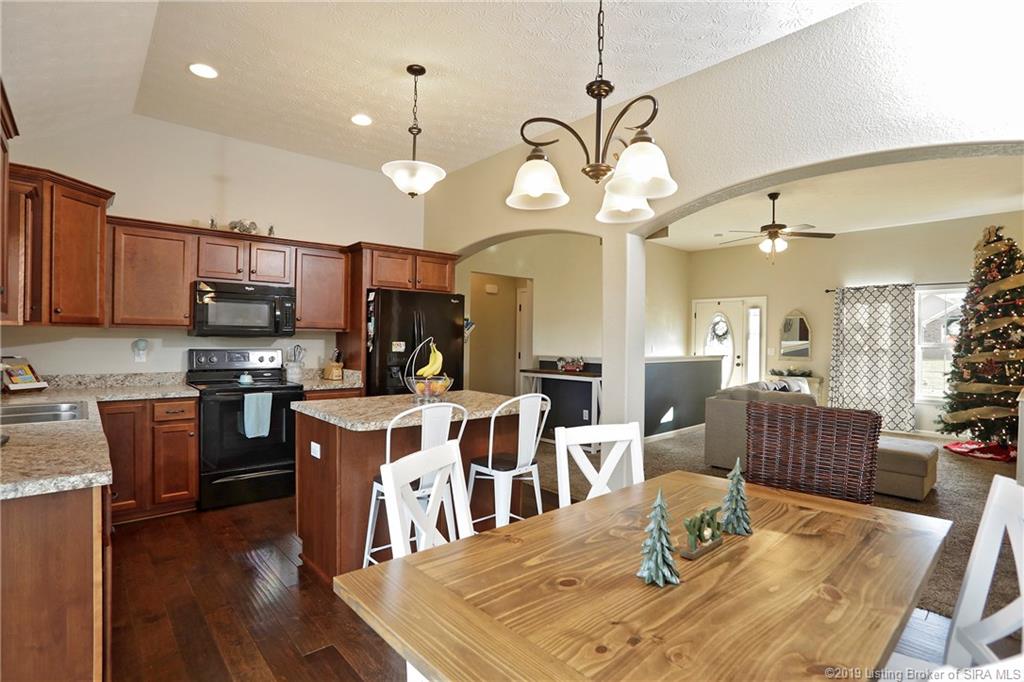 3006 Zachary Trail Georgetown, IN 47122 - Photo 10 of 47