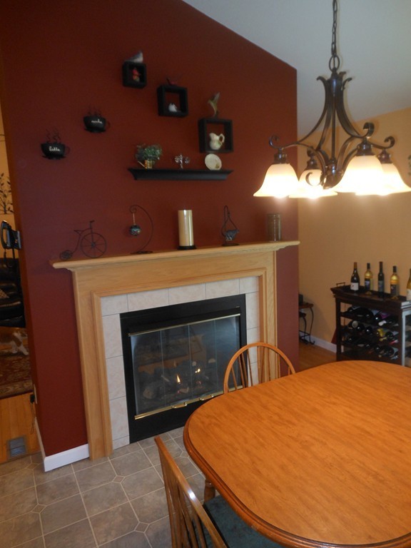 109 Glendale Road Northampton, MA 01062 - Photo 7 of 29 Gallery Image 7