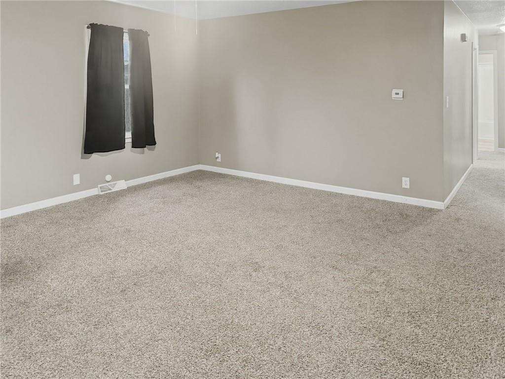 1205 Alexander Street Chillicothe, MO 64601 - Photo 2 of 21
