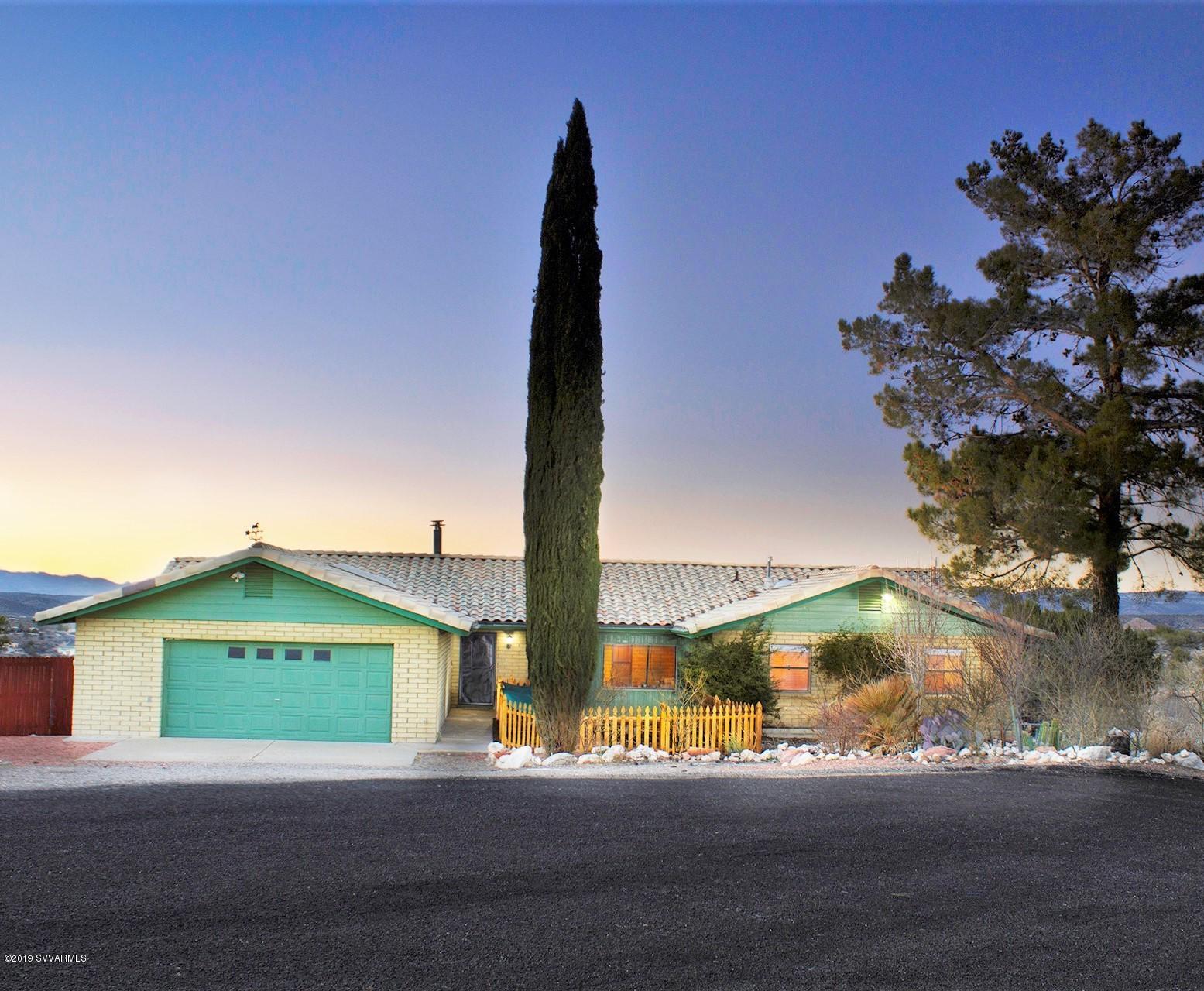 4180 North Pecan Way Rimrock, AZ 86335 - Photo 1 of 32 Front in Evening