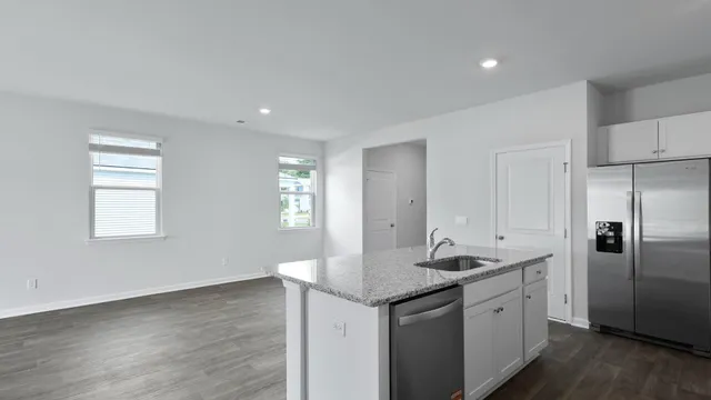 $435,900 | 301 Watersglen Drive, Summerville, SC 29486