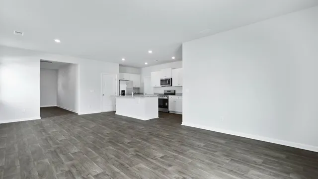 $435,900 | 301 Watersglen Drive, Summerville, SC 29486