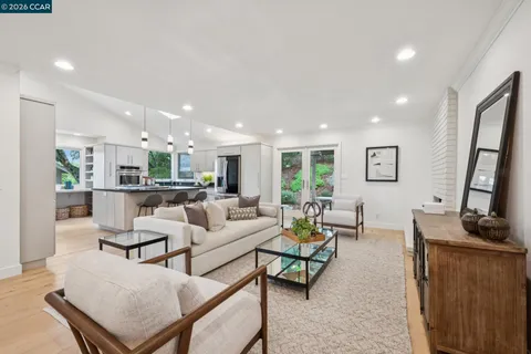 $2,795,000 | 41 Kellie Ann Court, Orinda, CA 94563