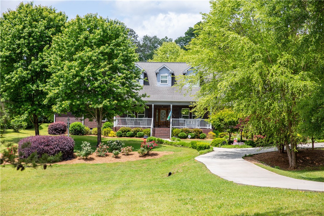 206 Hunters Trail Walhalla, SC 29691 - Photo 1 of 46 Gallery Image 1