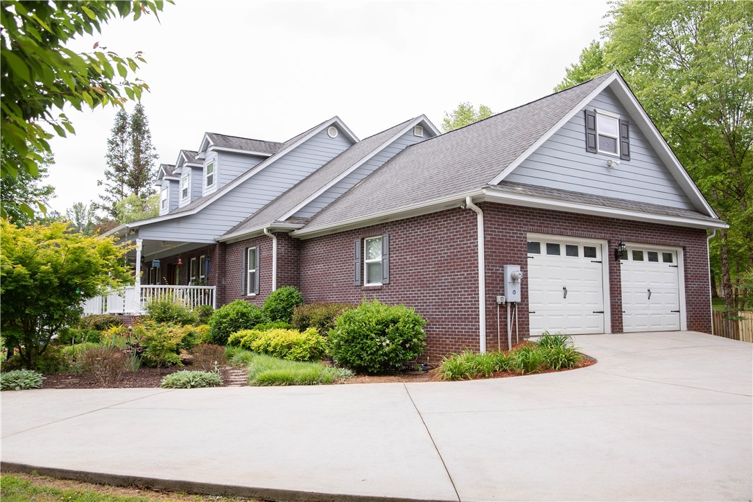206 Hunters Trail Walhalla, SC 29691 - Photo 6 of 46 Gallery Image 6