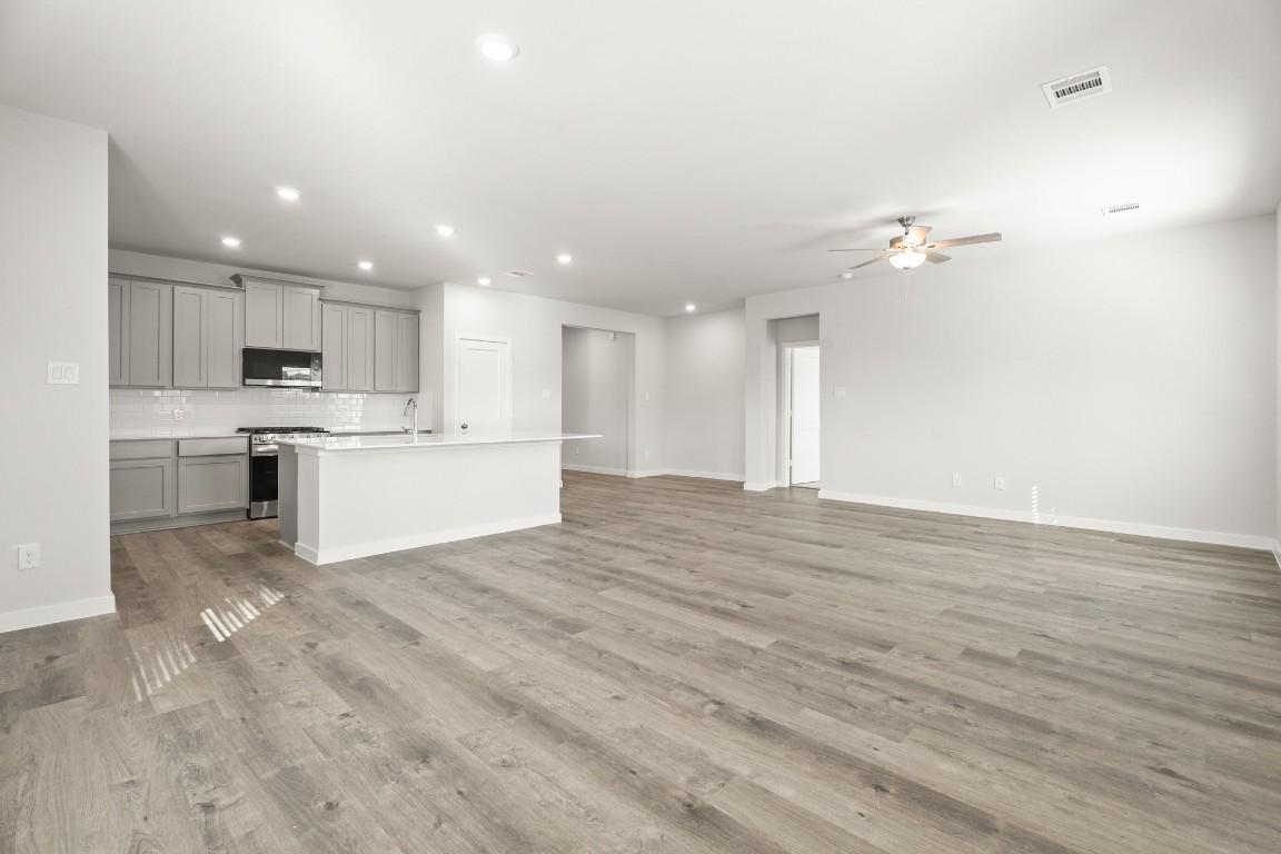 1617 Elm Place Angleton, TX 77515 - Photo 17 of 29 Representative Photo