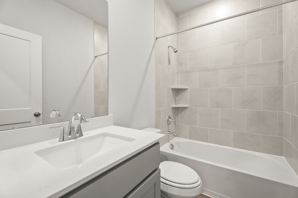 1617 Elm Place Angleton, TX 77515 - Photo 8 of 29 Representative Photo