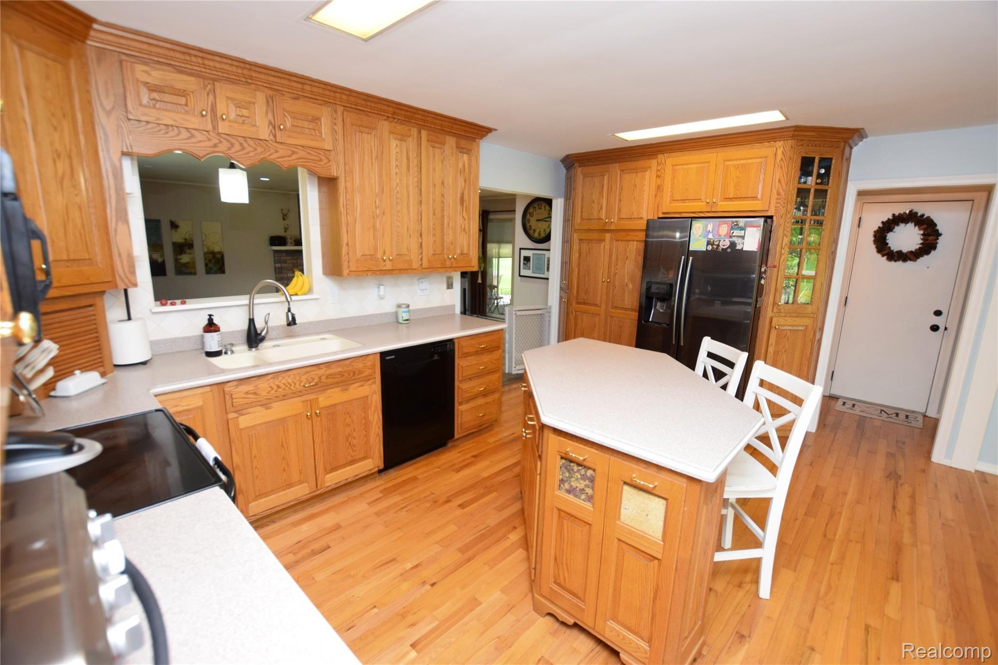 Kitchen Cont.