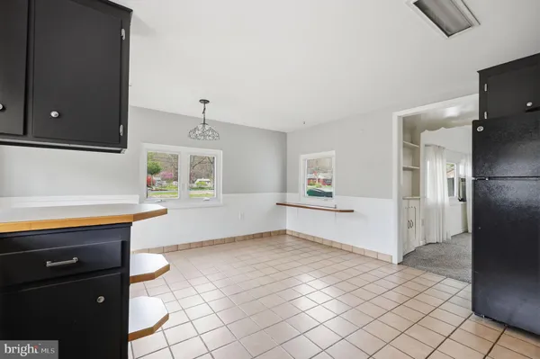$3,500 | 25 Diverty Road, Pennington, NJ 08534
