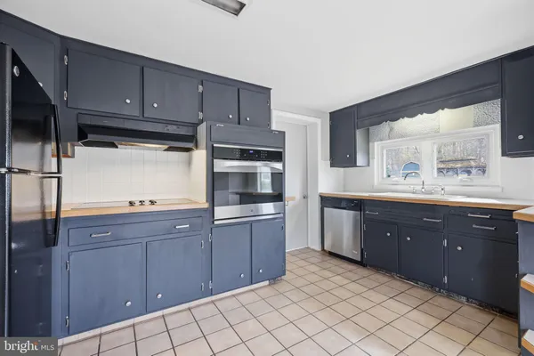 $3,500 | 25 Diverty Road, Pennington, NJ 08534