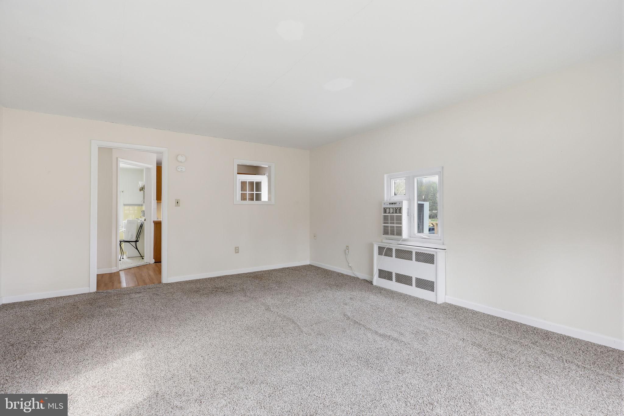 25 Diverty Road Pennington, NJ 08534 - Photo 35 of 37 Spacious, light-filled living area.