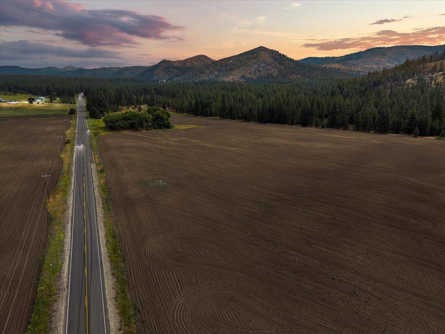 231 Springdale Wa 99173 Springdale, WA 99173 - Photo 1 of 35