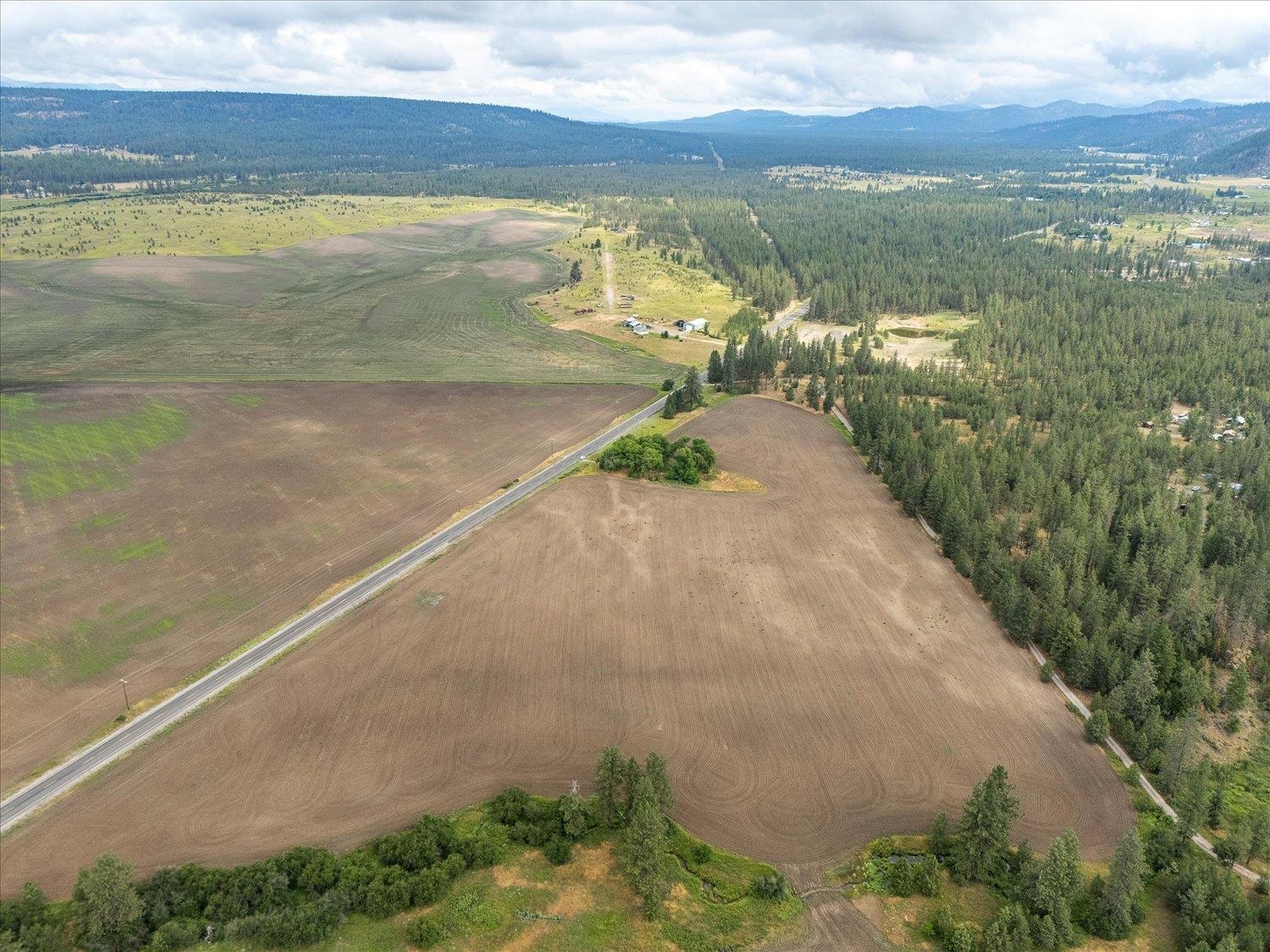 231 Springdale Wa 99173 Springdale, WA 99173 - Photo 19 of 35