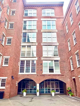 $3,000 | 130 John Street, Unit 355, Lowell, MA 01852