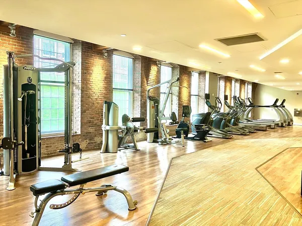 $3,000 | 130 John Street, Unit 355, Lowell, MA 01852