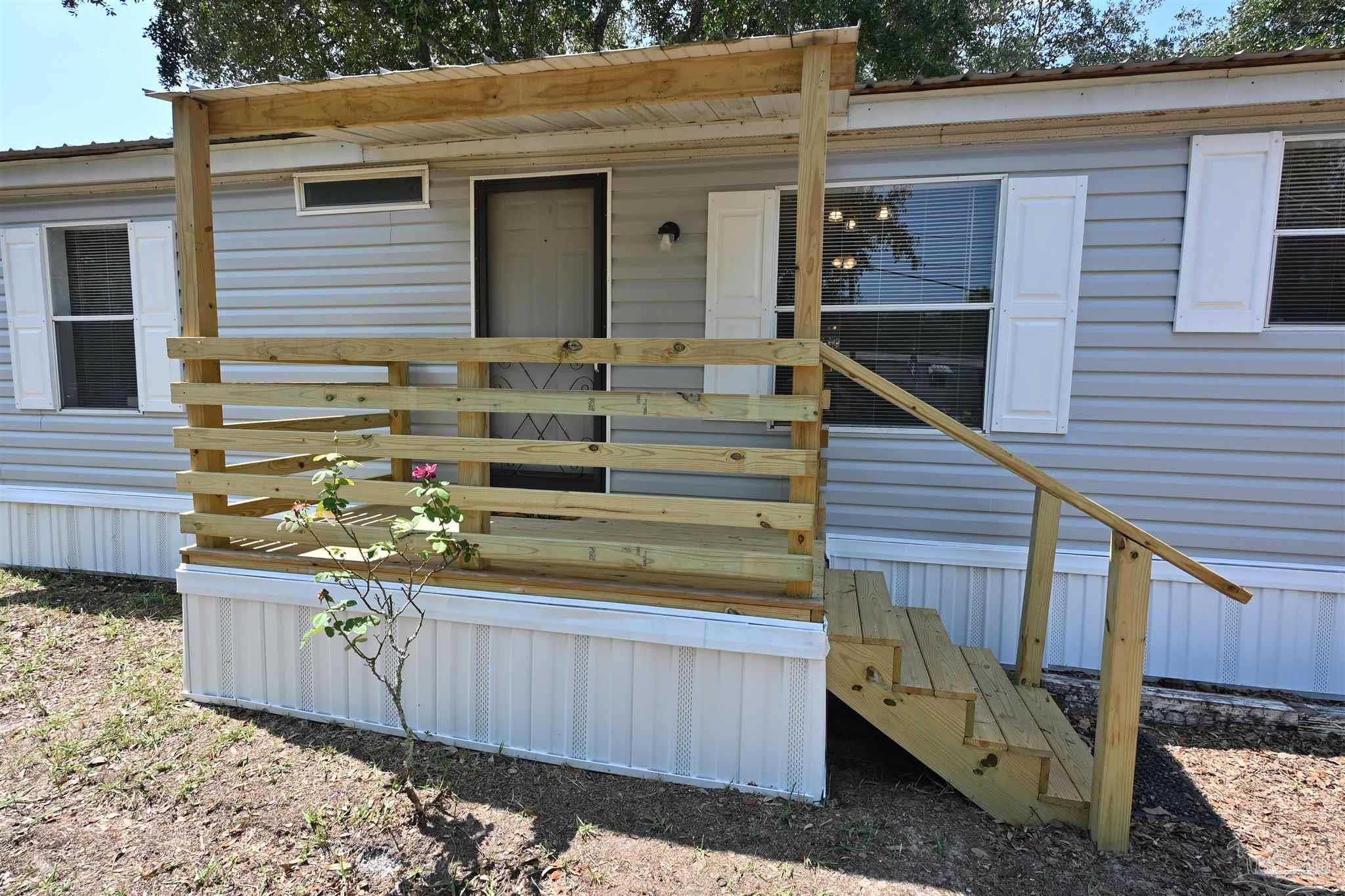 2775 Teepee Road Navarre, FL 32566 - Photo 4 of 26 Gallery Image 4