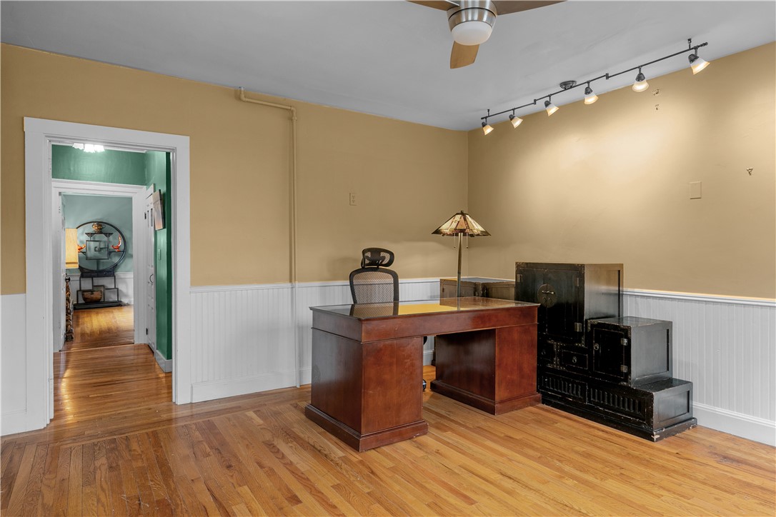 299 West Main Road Middletown, RI 02842 - Photo 41 of 49 Gallery Image 41