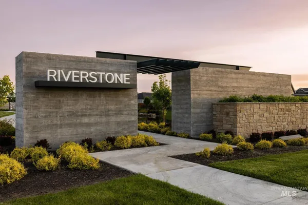 996 South Waning Lane, Eagle, ID 83616