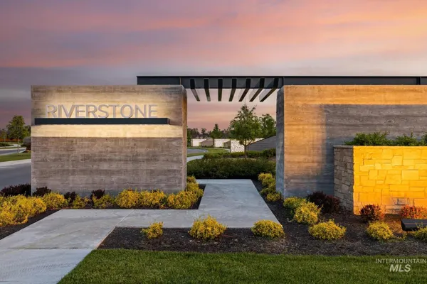 996 South Waning Lane, Eagle, ID 83616