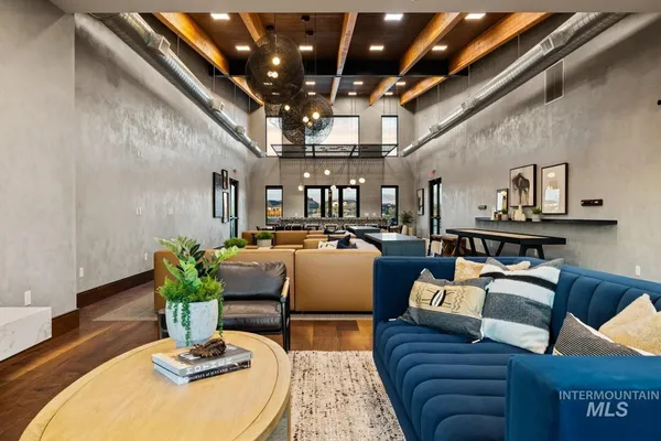 996 South Waning Lane, Eagle, ID 83616