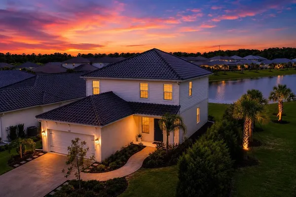 $3,500 | 9924 Crystal Isle Circle, Sarasota, FL 34241