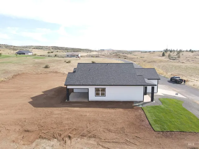 $489,999 | 2292 Golf Lane, Council, ID 83612
