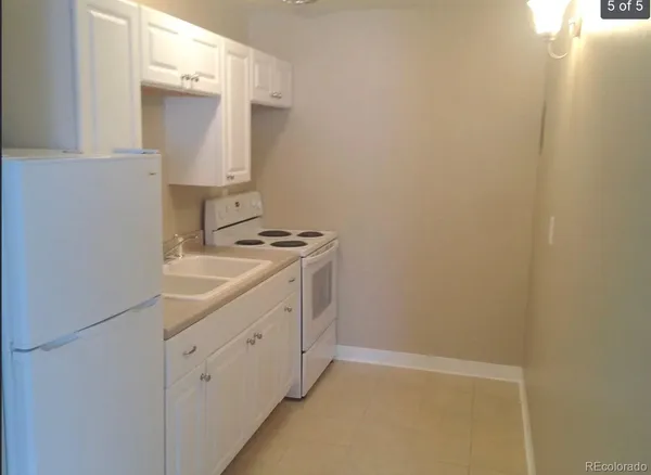 $1,250 | 1438 Macon Street, Aurora, CO 80010