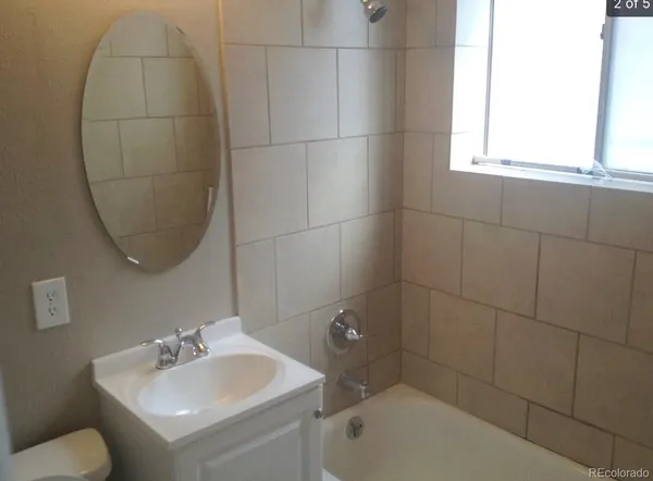 $1,250 | 1438 Macon Street, Aurora, CO 80010