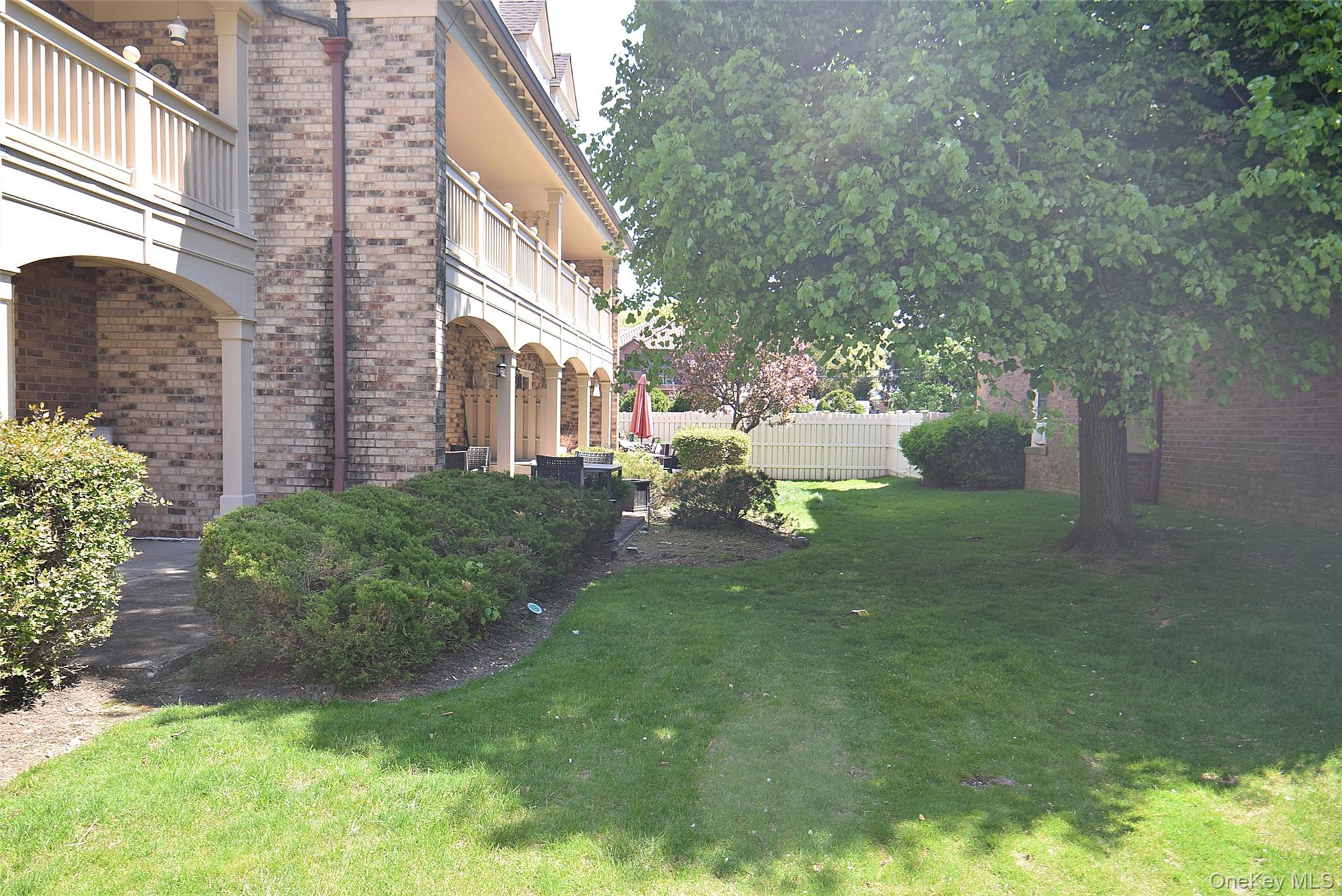 20804 Robert Road, Unit 189L Queens, NY 11360 - Photo 12 of 26