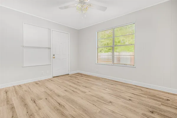 $3,250 | 1101 West Mary Street, Austin, TX 78704