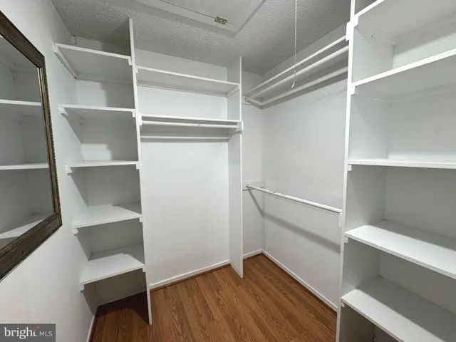 $2,400 | 6505 Field Master Drive, Springfield, VA 22152