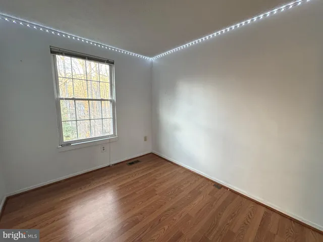 $2,400 | 6505 Field Master Drive, Springfield, VA 22152