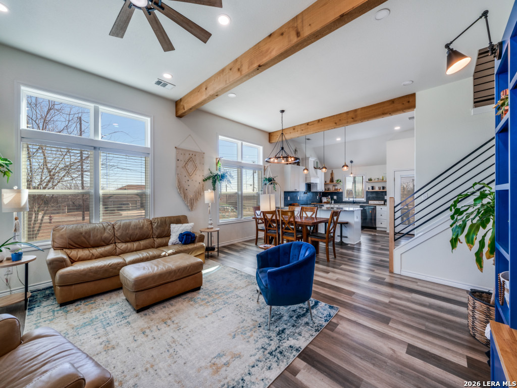 114 Ryleas Court San Marcos, TX 78666 - Photo 6 of 37