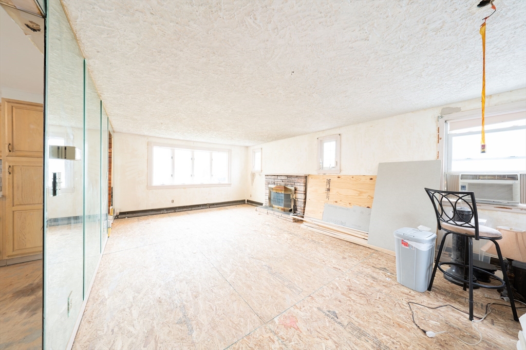 57 Arnold Road Quincy, MA 02171 - Photo 11 of 23 Gallery Image 11