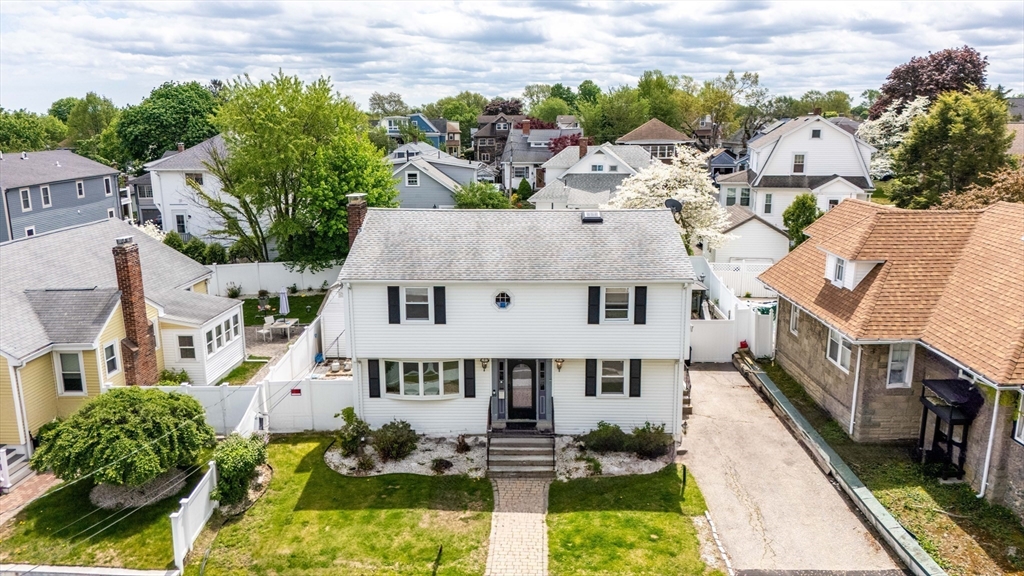 57 Arnold Road Quincy, MA 02171 - Photo 2 of 23 Gallery Image 2