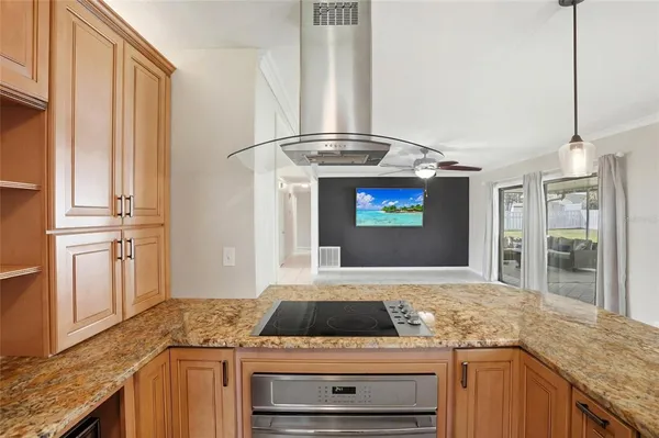 $359,997 | 22 Lake Link Drive Southeast, Winter Haven, FL 33884