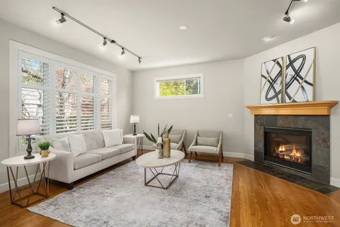 $2,198,000 | 20522 Northeast 23rd Court, Sammamish, WA 98074